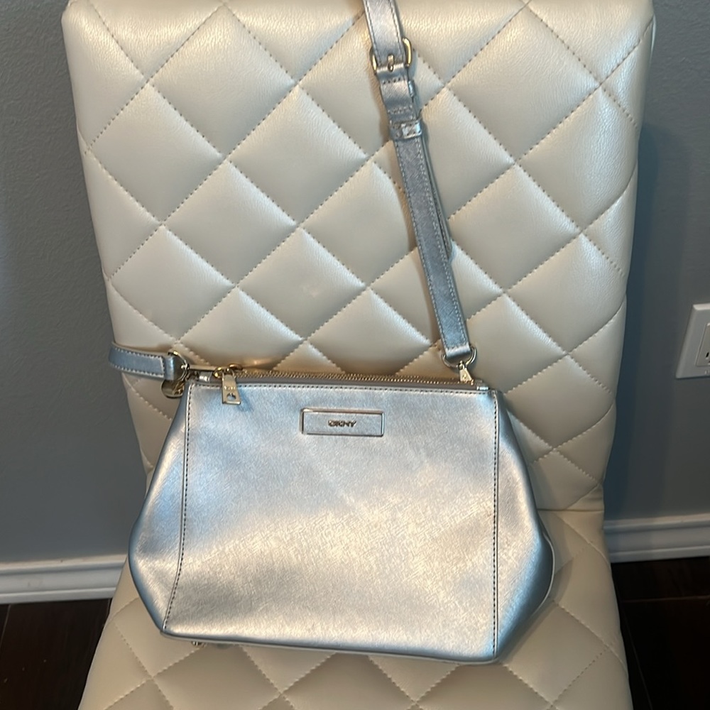 Like new! - Picture 3 of 3